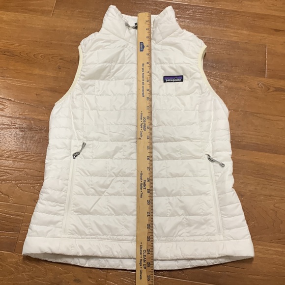 Patagonia Quilted Vest - Picture 3 of 7
